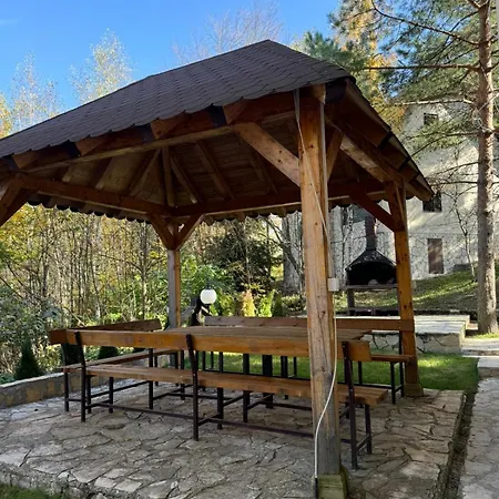 Apartment Porodicni Kutak Divcibare